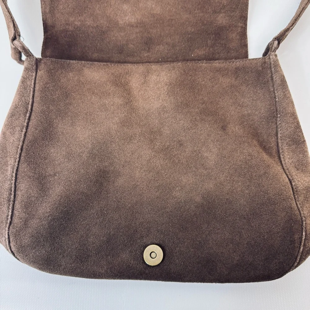 Chocolate brown flap shoulder bag w brass accents - roomy 9x9x4